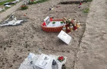 Wzruszający film z cmentarzu piesków w Szczecinie "Tęczowa Kraina"