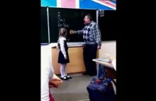 Nauczyciel krzyczy na uczennice - Video