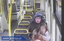 Łódź: "Fryzjer" wpadł w ręce policji. Obcinał włosy pasażerkom