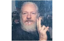 Julian Assange - bohater czy zdrajca? Kto w tej grze jest dobry, a kto zły?