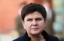 Nie ma zakresu obowiązków Beaty Szydło, bo nie i już. Ale pensję dostaje.