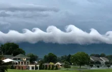 Chmury jak z obrazu van Gogha. Niesamowite zdjęcie podbija internet