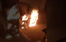 Afroamerykańska kobieta celowo podpala dom żeby zrobić na złość facetowi