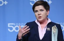 Beata Szydło: "Rodzina 500 plus" bez problemów. Już ponad 2,5 mln wniosków