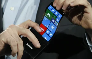 Samsung opatentował smartfon który może przeobrazić się w bransoletkę
