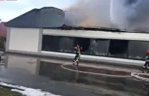 Ogromny pożar w jednym z supermarketów na terenie Wadowic