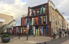 Utrecht: mural pokazuje ulubione książki mieszkańców. Wśród nich "Pan Tadeusz"