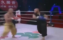 Yi Long "Tiger of China" Mnich z Shaolin w ringu