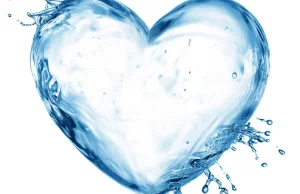 Woda – prosty sposób na oczyszczenie organizmu i zapobieganie chorobom