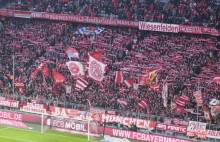 Bundesliga: Bayern przegonił Borussię. Lewy z rekordem, Kownacki z kontuzją