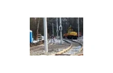 Po remoncie pętli tramwaj łup w słup