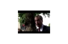 Nigel Farage zatrzymany na ulicy [napisy PL]