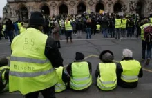Już co najmniej siedmioro protestujących zginęło w wypadkach we Francji /en