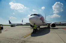 Podczas startu Boeinga ze 195 pasażerami w Katowicach wybuchła opona!