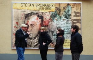 Żołnierze Wyklęci - Nowy mural w Płocku poświęcony Stefanowi Bronarskiemu!