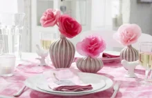 Walentynkowe dekoracje DIY: róże z bibuły