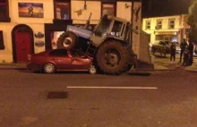 Nie uwierzysz jak zaparkował pijany kierowca traktora