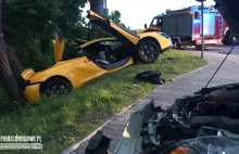 Wypadek McLarena w Krapkowicach. Nagranie z monitoringu. (Zobacz film)