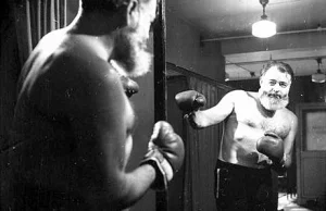 Ernest Hemingway i jego kariera bokserska.