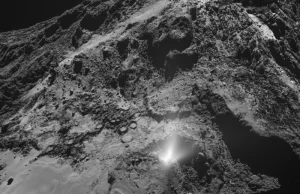 Rosetta wpadła w fontannę pyłu na komecie 67P