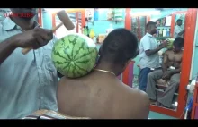 Indyjski masaż arbuzem