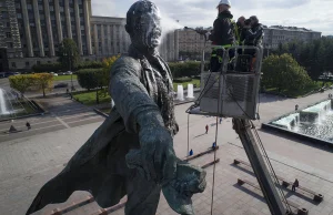 Pomniki Lenina w byłych republikach radzieckich i krajach sprzymierzonych