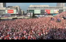Eksplozja radości po golu na 1:0 z Grecją (100 tys. ludzi w Warszawie)