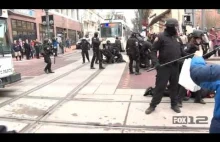 Policja w Portland rozpędza bydło z Antify