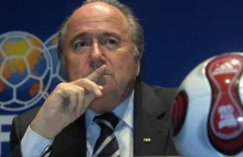 Blatter w kontrataku. "Nagonka na FIFA i Katar to rasizm"