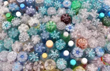 Naukowcy odkryli bakterie, które rozkładają PET - jeden z rodzajów plastiku