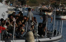 Raport Frontexu: Opada fala nielegalnej migracji