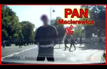ŻW zatrzymuje ruch, by Macierewicz przeszedł przez ulicę!
