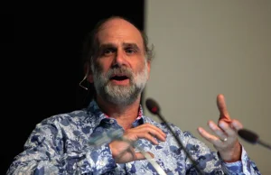 Hasła do poprawki: Bruce Schneier radzi, jak zabezpieczyć się w naszych czasach.