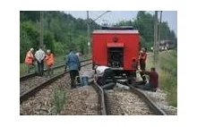 Koło Kielc najpierw wykoleił się pociąg osobowy. A potem...ratunkowy