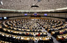 [AFERA] La Repubblica: eurosceptycy oszukiwali Parlament Europejski