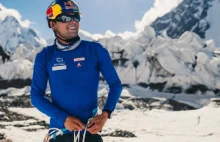 "Szczyt K2 zdobyty". Andrzej Bargiel podejmuje próbę zjazdu na nartach