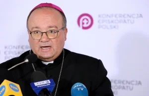 Abp Charles Scicluna wystąpił na konferencji. Przyznał, że oglądał "Tylko...