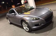 Do kupienia Mazda RX-8 z działającym silnikiem. Pod maską legendarne TDI