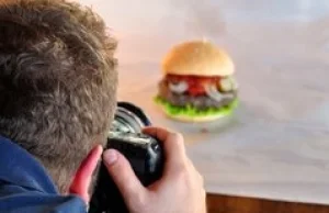 Fotografujesz jedzenie - masz problemy psychiczne.