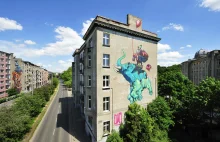 Polska muralem stoi