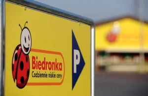 Handlowy gigant przekonał się do internetu. Biedronka wchodzi w e-commerce