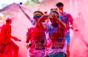 Bieg w Poznaniu. The Color Run by PZU promuje zdrowie i pozytywne myślenie