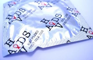 Zaskakująco szybko rośnie w Polsce liczba zakażonych HIV
