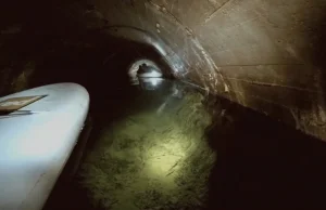 Eksploracja zalanych tuneli MRU na deskach SUP - Supstancja & Kawiak Jones