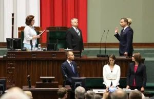 Czy prezydent Andrzej Duda dopuścił się przestępstwa konstytucyjnego?