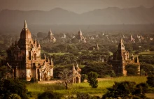 Najbardziej niesamowity kompleks świątyń w Birmie. Mega foty.