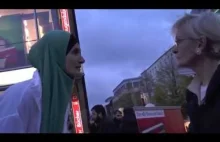 Niemiecka babcia kuci się z muzułmankami