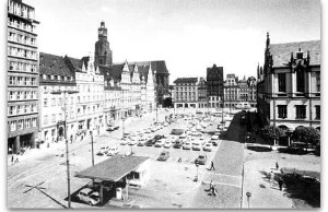 Stacja benzynowa i wrocławski Rynek