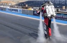 Jet Pack vs Dodge Challenger