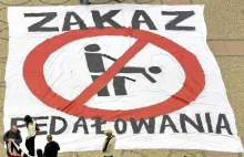 „Zakaz pedałowania” w warszawskim barze